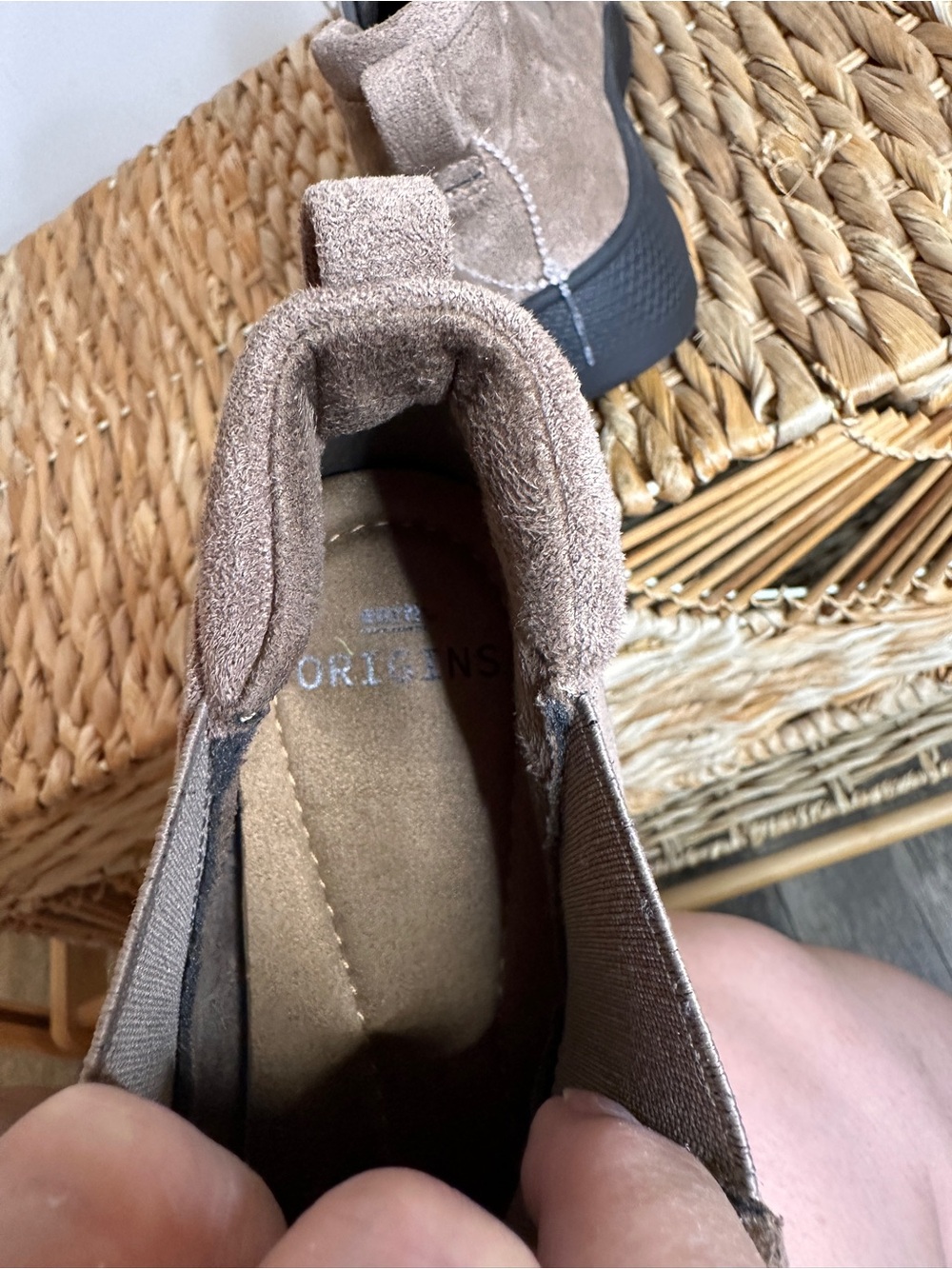 Earth Origins Taupe Suede Chelsea Ankle Boots new without tag - Picture 7 of 11